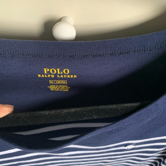 Polo Ralph Lauren shirt dress. Size Medium. Just above the knee . Long sleeve - Picture 3 of 5